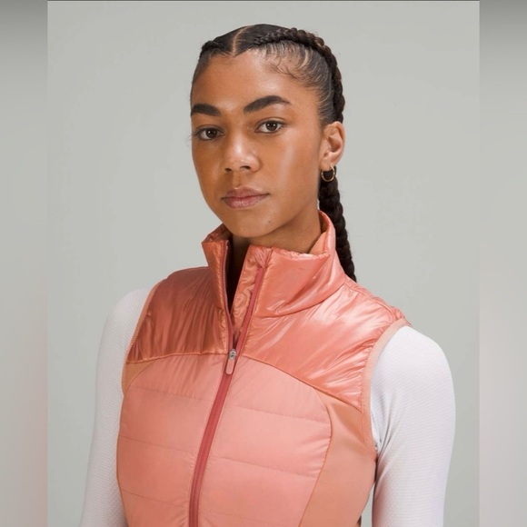 lululemon athletica Coral Vest - Picture 3 of 12